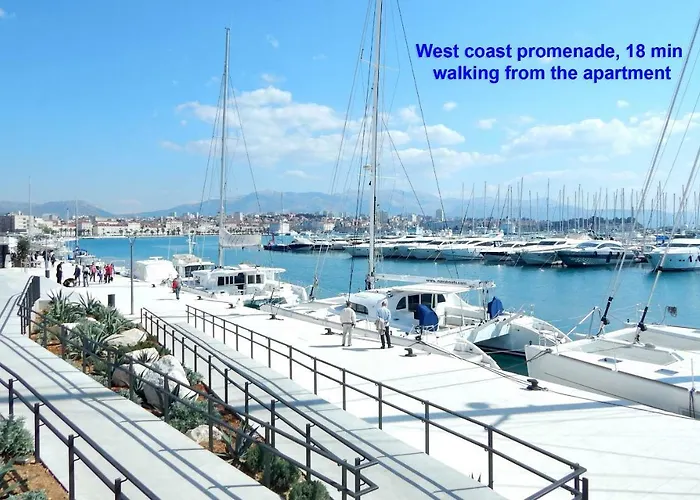 Апартаменты Leon-sara With Shaded Patio And Garden View Сплит