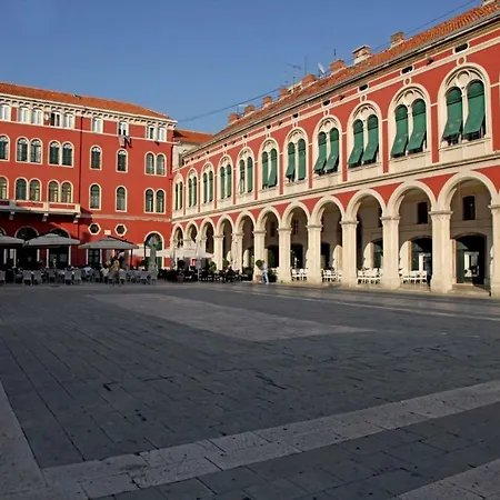 Διαμέρισμα Leon-sara With Shaded Patio And Garden View *
